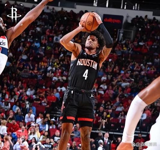 新秀榜:米西登顶夺魁 埃迪跻身三甲