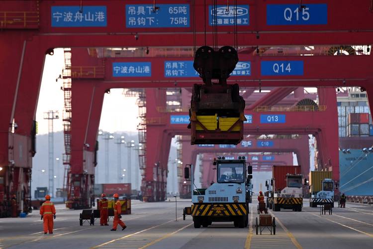 宁波舟山港虾峙门口外30万吨级人工航道扩建工程通过竣工验收