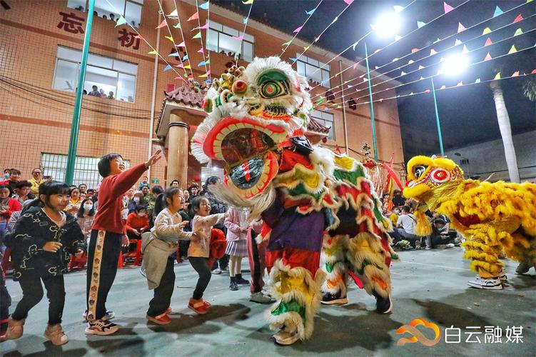 广州龙归街道以醒狮文化助力禁毒宣传