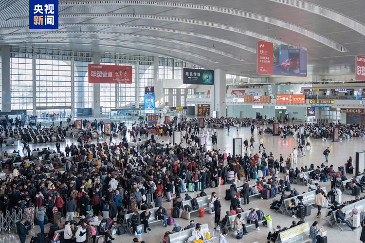 全国铁路春运今日启动!预计发送旅客5.1亿人次