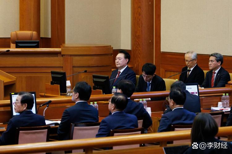尹锡悦抵达韩国宪法法院 将出席弹劾案庭审第五次公开辩论