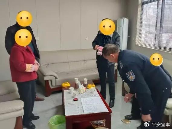邻里田间闹矛盾 民警来当“解铃人”