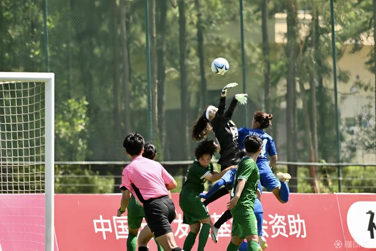 中国女足新帅已抵达北京