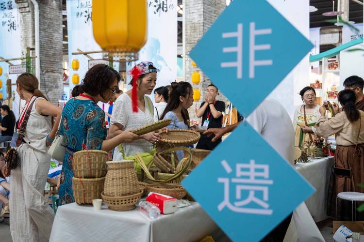 湖南耒阳:非遗进景区 旅游“火”起来