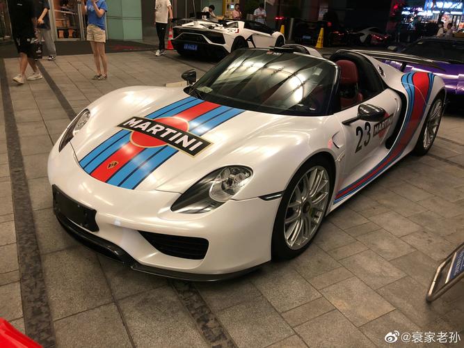 “跑”车1200公里 回家过个团圆年
