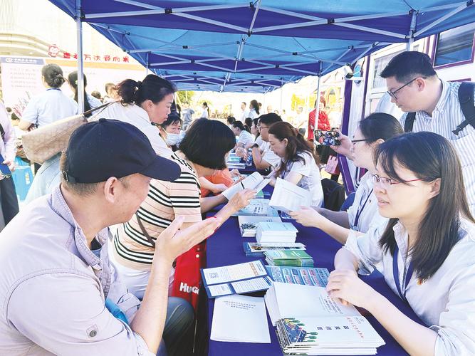 面对面宣讲经济政策 浙江多部门联动为民企解惑