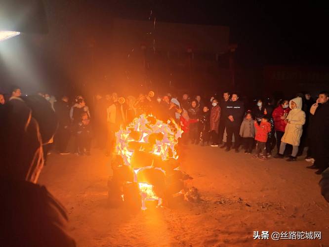 陕西省佳县发布大雾橙色预警