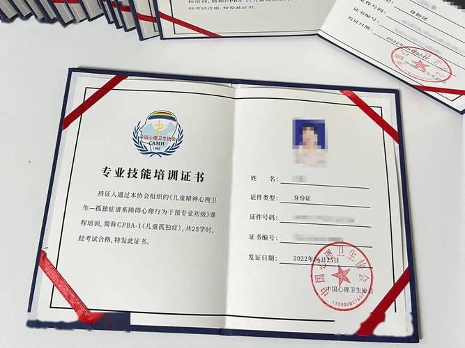 广州大学城发放一批人才公寓钥匙、人才金卡
