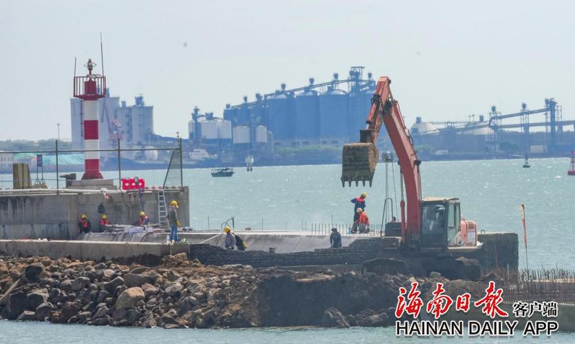 洋浦区域国际集装箱枢纽港扩建工程(一阶段)一期工程竣工