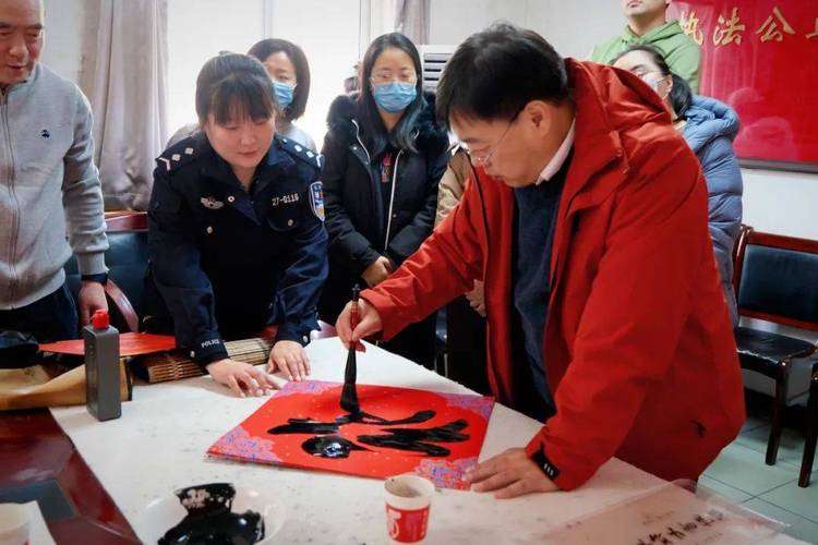 福暖中国|戍边派出所里的年味:陪伴、传承、坚守汇成幸福年