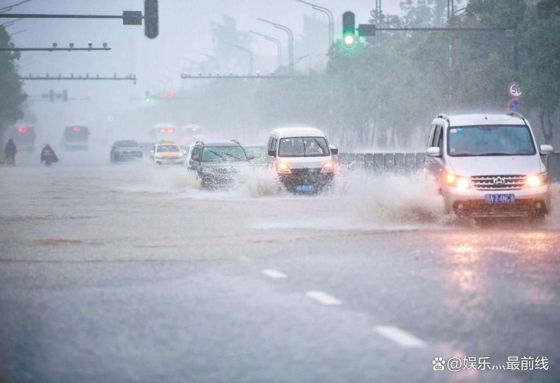 立秋首日北京有分散性降水 最高气温32℃闷热感仍较强