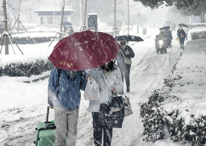 青海省河南蒙古族自治县发布暴雪黄色预警